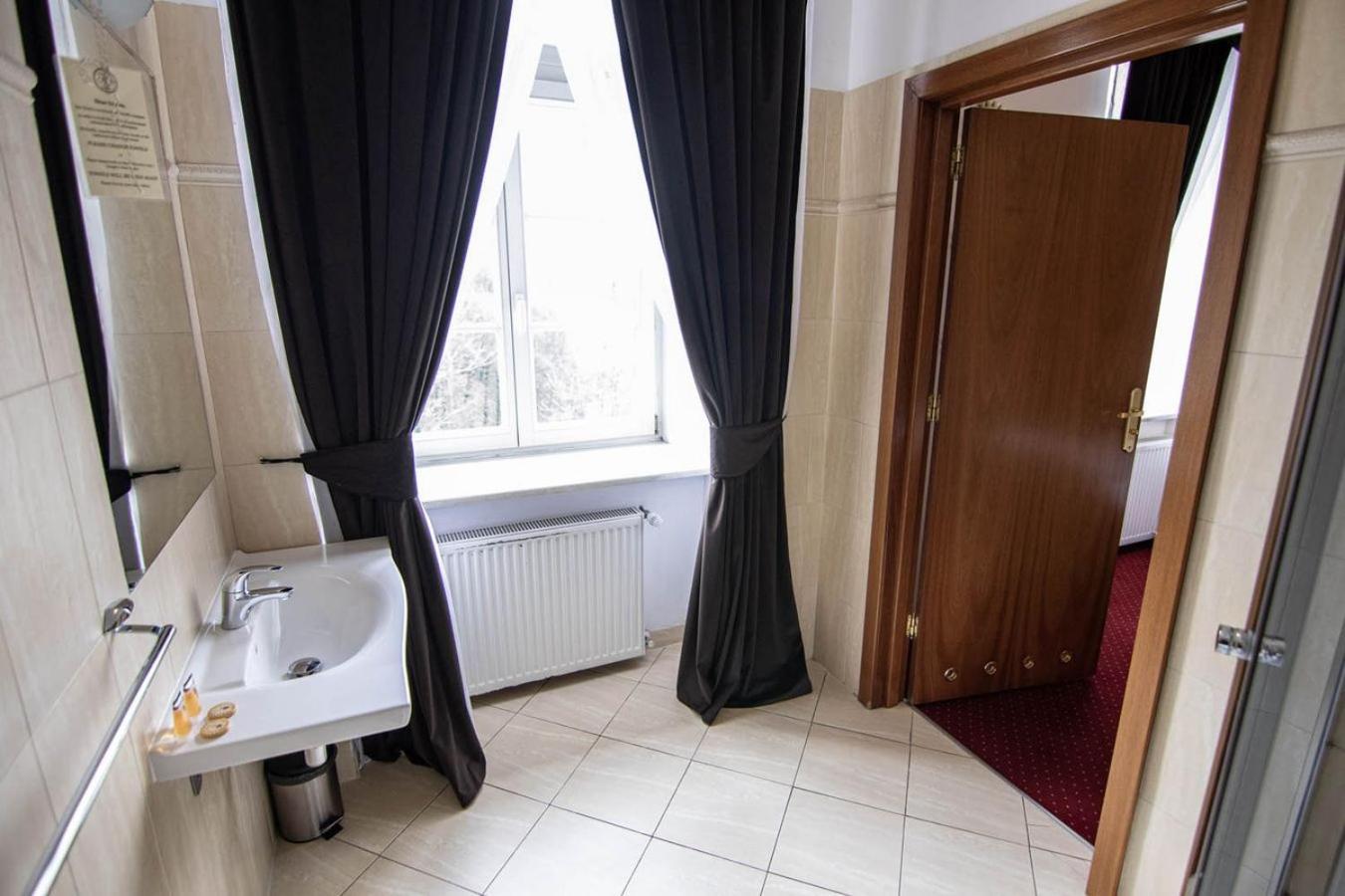 Hotel Zamkowy Wałbrzych Extérieur photo